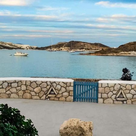 Seaside Residence Kiki Prassa,Kímolos Екстериор снимка