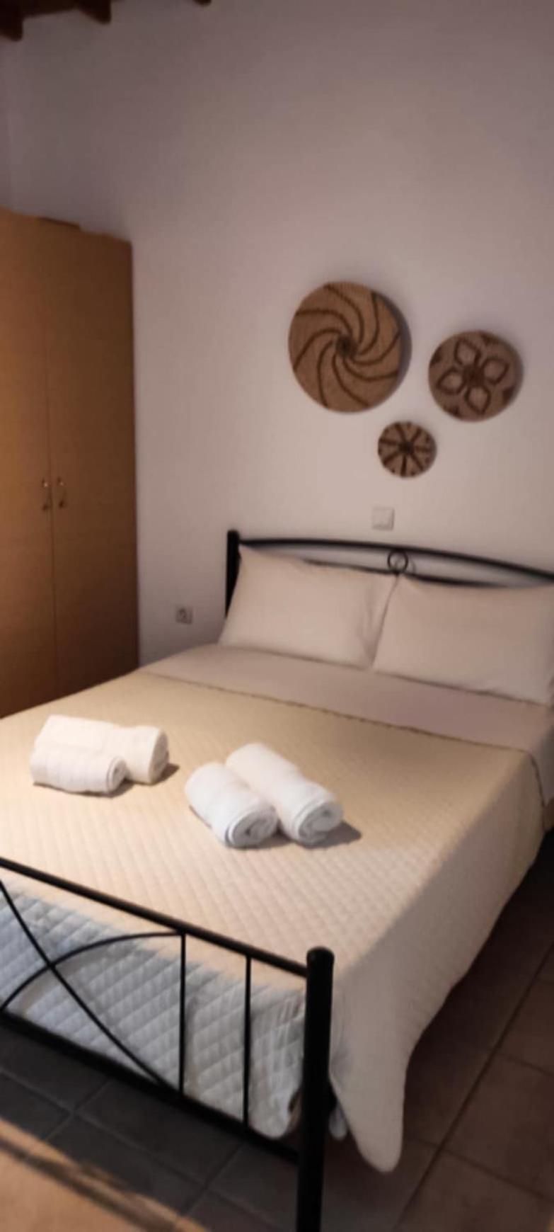 Seaside Residence Kiki Prassa,Kímolos Екстериор снимка