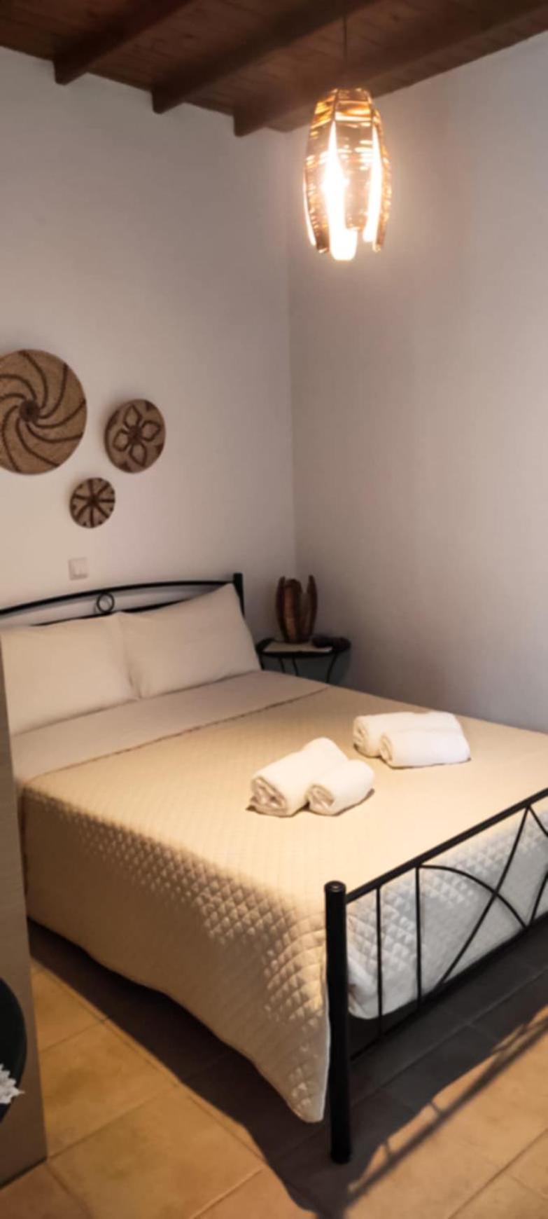 Seaside Residence Kiki Prassa,Kímolos Екстериор снимка