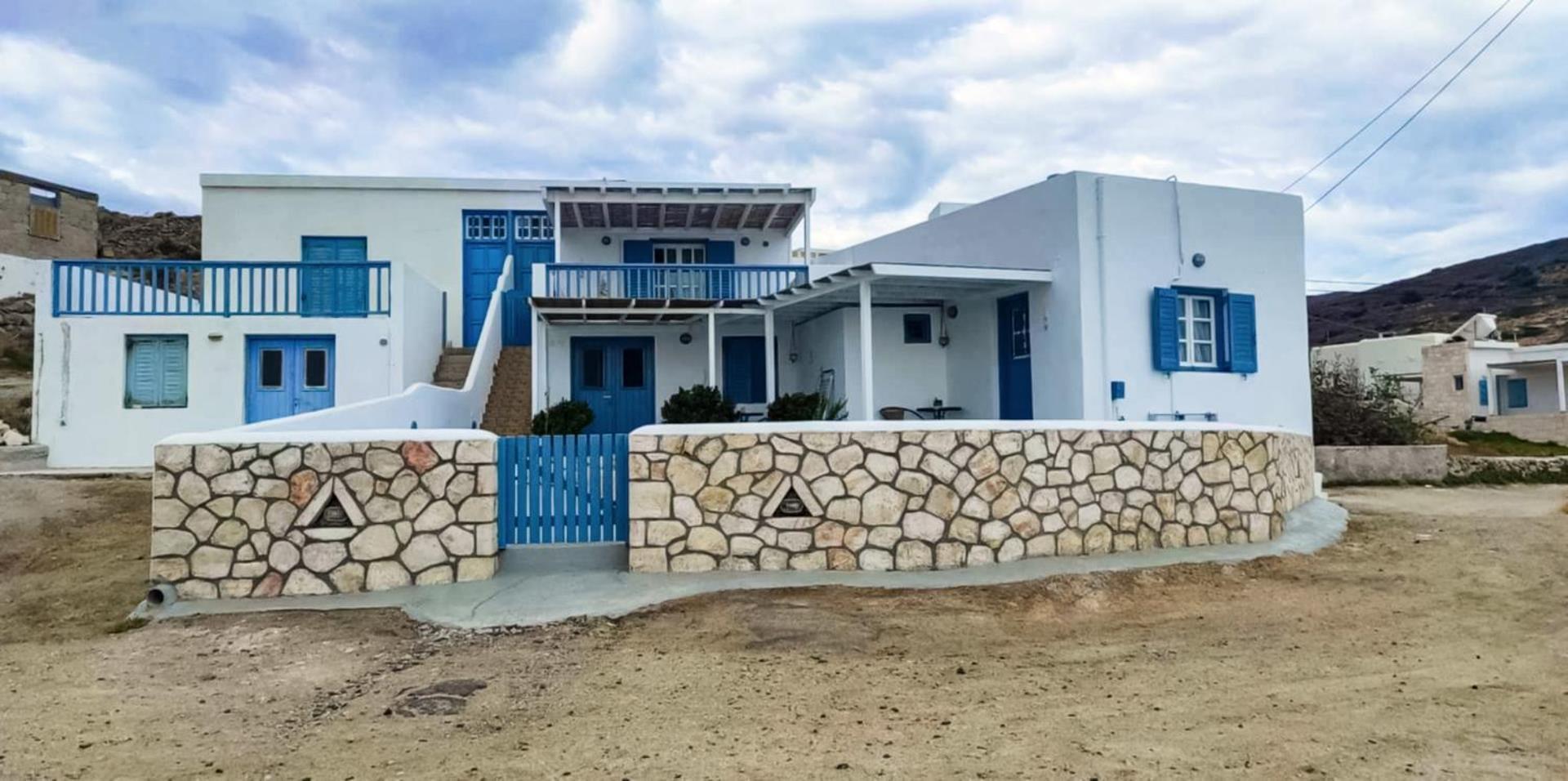 Seaside Residence Kiki Prassa,Kímolos Екстериор снимка